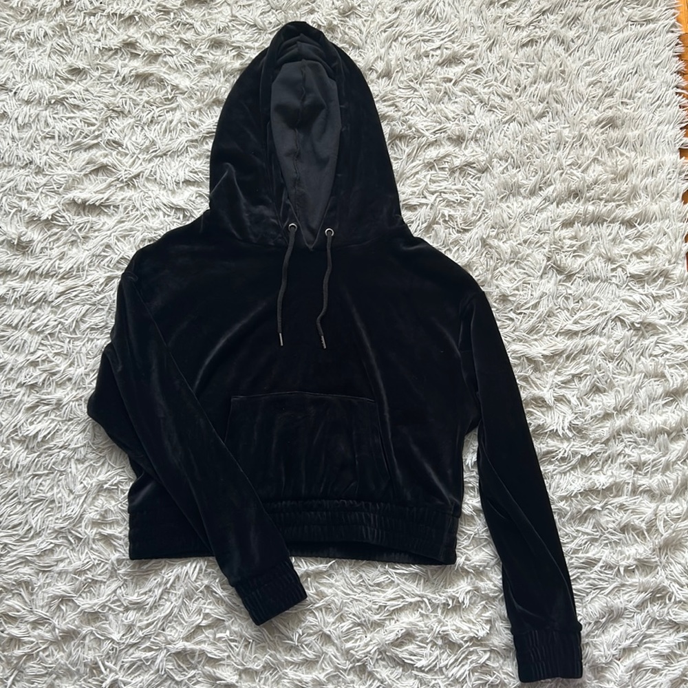 Croped velvet hoodie